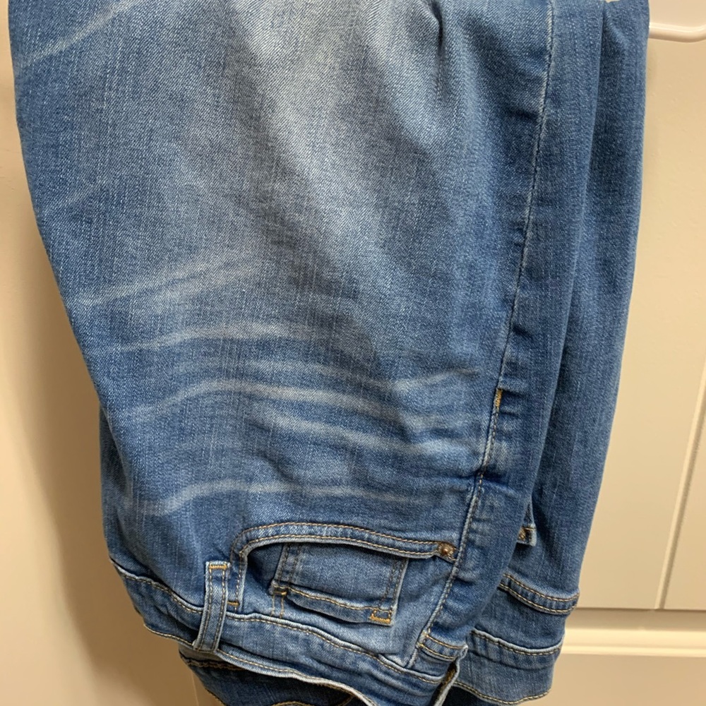 Old Navy Boyfriend light wash jeans